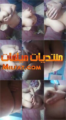 شرموطه مصريه فرسه فاجره ببزاز كبيره شديده متجوزه تخون جوزها وتمتع عشيقها من الحمام واهلها بره فى الصاله بيتكلمو