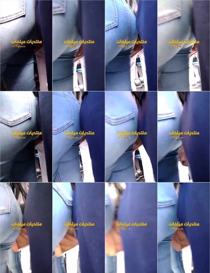 حصري واد هيجان واقف ورا بت ولازق زبره فطيزها والبت عامله مش حاسه ومتكيفه