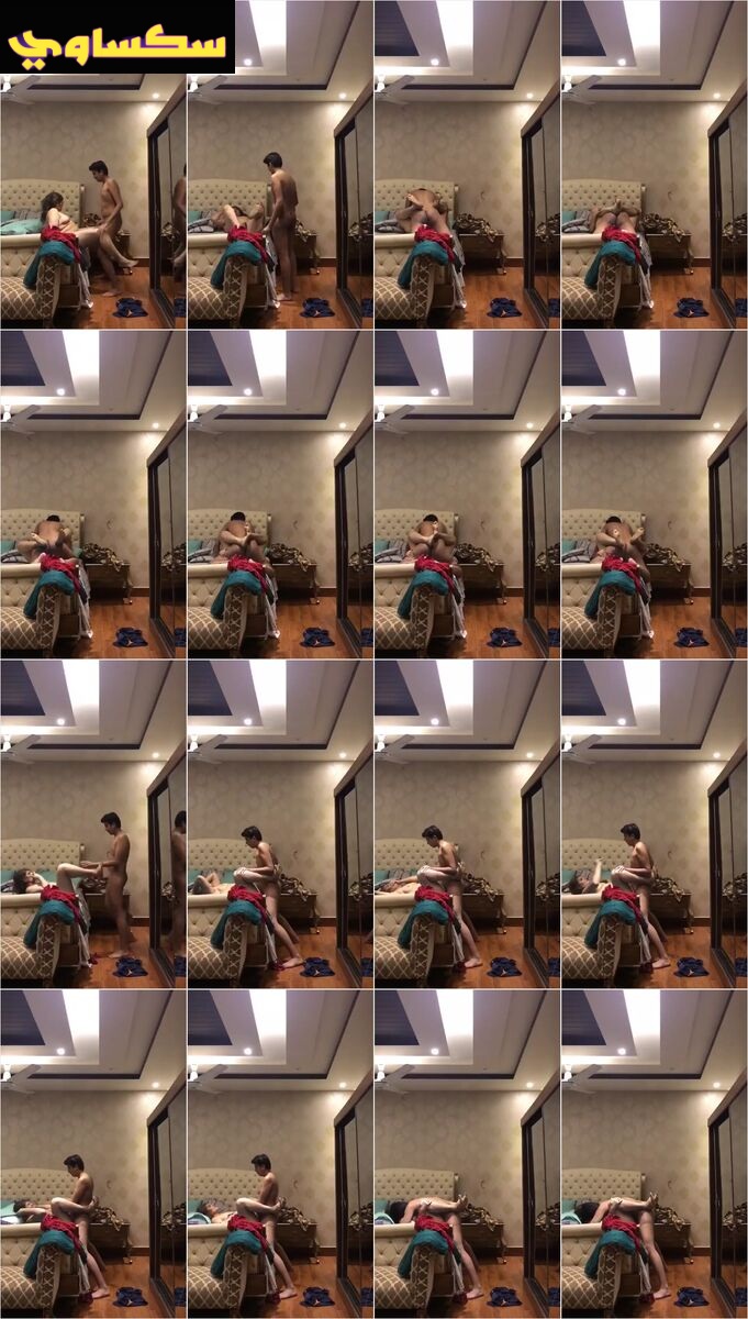 لبوه اربعينية بتتناك حقيقى من صاحب ابنها شكل الواد ماسك عليها فيديوهات عشان مش عايزه تكمل نيك