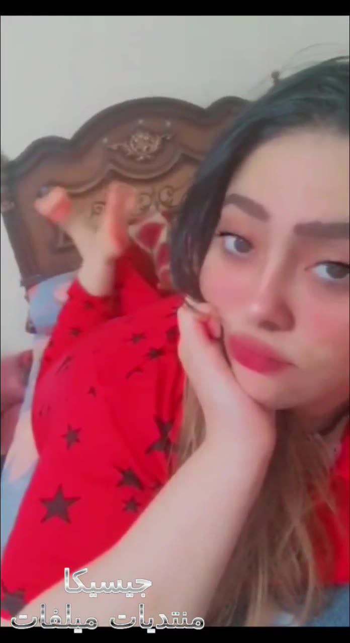 سكس نودز لبنت قمر بتقفش في بزازها وتلعب في كسكوسها قشطة جامدة اوي