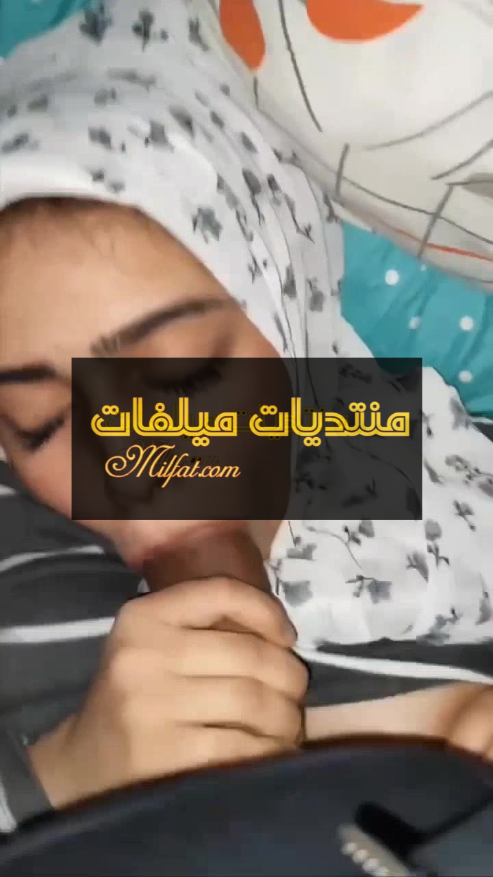 فيديو سكس مصري ناار مسرب لشرموطه هايجه اوي مع خطيبها بتمصلو بتاعو كتير اوي وبعدين بينيكها من طيزها جاامد اوي نازل رزع فيها مش راحمها