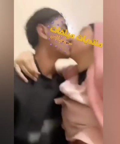 محارم واد واخته بيبوسو بعض وبعدها تمصله زبره الصغنن