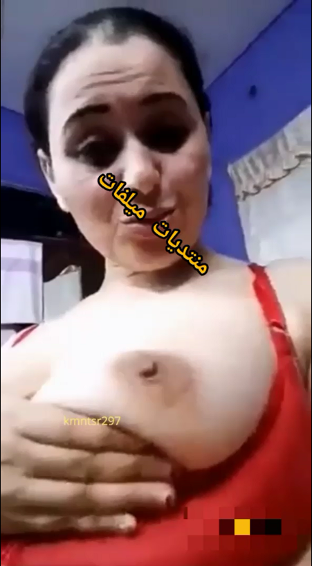 ست بلدى زى القمر بتمتع عشيقها بلحم جسمها وبتضرب سبعه ونص وكوسها بيجيب اكتر من مرة