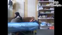 نارى يعرض لاول مرة مكوجى مصرى عجوز كبير فى السن مع…الواقف وينزل لبنه فى كسها ويديها منديل تمسح بيه اللبن