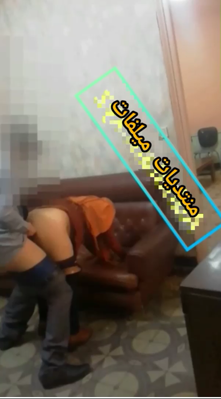شرموطه بتحتفل بالسنة الجديدة مع صاحب ابنها وبتتناك منه هى ولابسة قميص نوم احمر