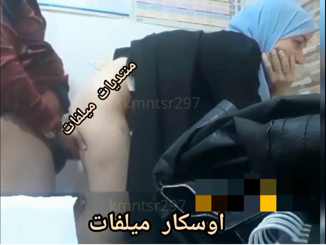 مدير زانق المدرسة على المكتب قلعها البنطلون وهاتك نيك فيها لحد معشر كوسها