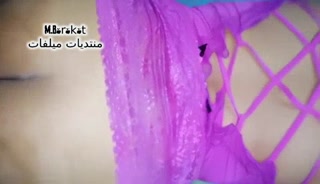 ميلف فاجرة اوي تتناك من عنتيل فشخها نيك واهاتها موت وصويت اللبوة