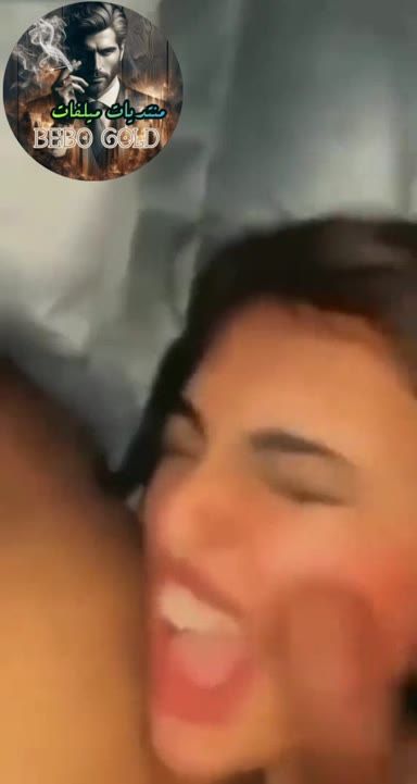 كسم ده واد فاجر ماسك اللبوه بتاعته راكب عليها و فشخ كسمها نيك و ضرب و اهانه و عنف