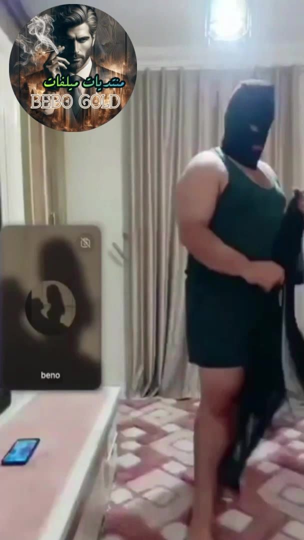 برايفت كلبز سوبر لى لبوه مومس و ملبن و معاها الراجل بتاعها و احلى دلع و فشخ