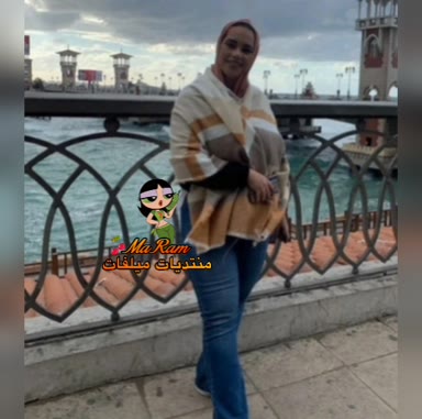 حصري نودز فرسه محجبه بتقلع هدومها تشد الكلوت علي كسها وتلعب فطيزها