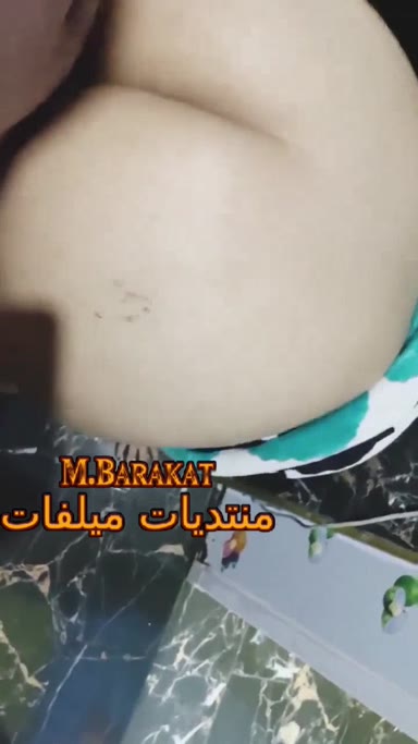 احا علي الشرمطة ونيك الطياز الكبيرة الملبن في قلب الحمام والاهات المولعة
